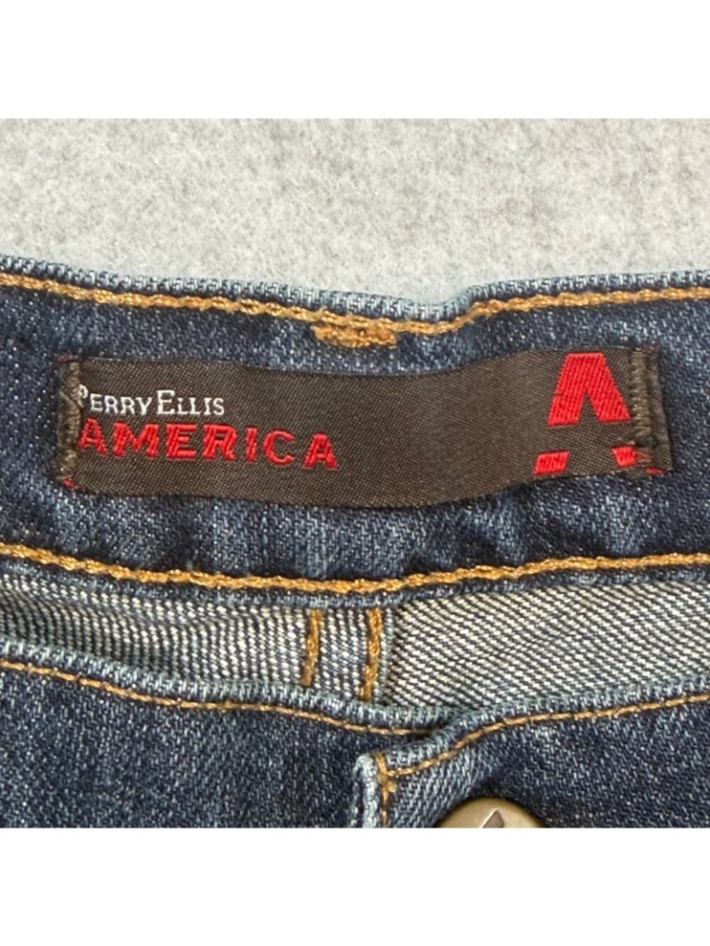 Perry Ellis America Men's 36x32 Dark Wash Straight Leg Denim Jeans - Picture 5 of 11